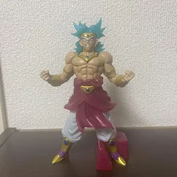 드래곤볼 브로리 피규어