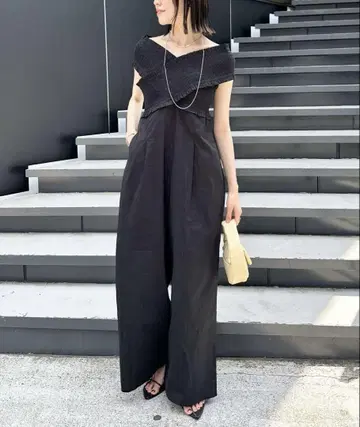 mystic 미스틱 셔링 올인원 새상품 1 사이즈 블랙