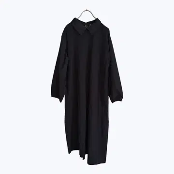 이브스 블랙 비대칭 긴팔 이소재 A라인 롱 원피스