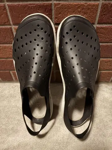 Crocs 블랙 클로그 샌들 M8 26cm