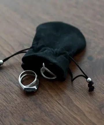 미개봉 새상품 CTHY PORTABLE LEATER POUCH
