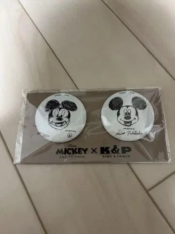 King & Prince 미키 팝업 캔배지