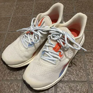 [새상품급] Reebok Floatride Energy 24cm