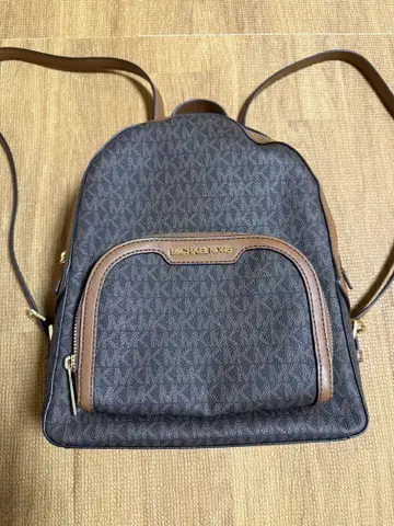 Michael Kors 브라운 백팩