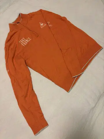 le coq sportif 오렌지 하프 지퍼 스웨터