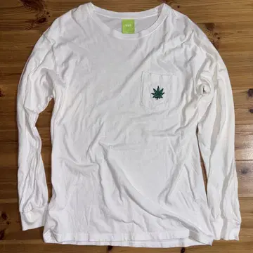 GREEN BUDDY LS POCKET TEE / HUF 롱 슬리브