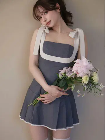 andmary Chuchu pleats ribbon dress gray