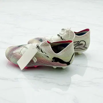 [미사용 새상품 단종] PUMA 퓨처 7 얼티밋 HG/AG 24.5