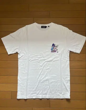XLARGE 화이트 티셔츠 L 사이즈