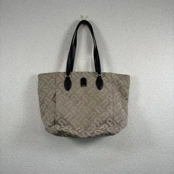 FURLA 모노그램 패턴 숄더백