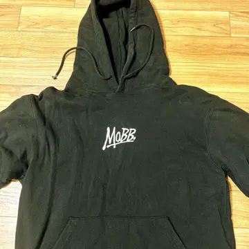 MOBB 후드티 블랙 뒤 패턴 없음