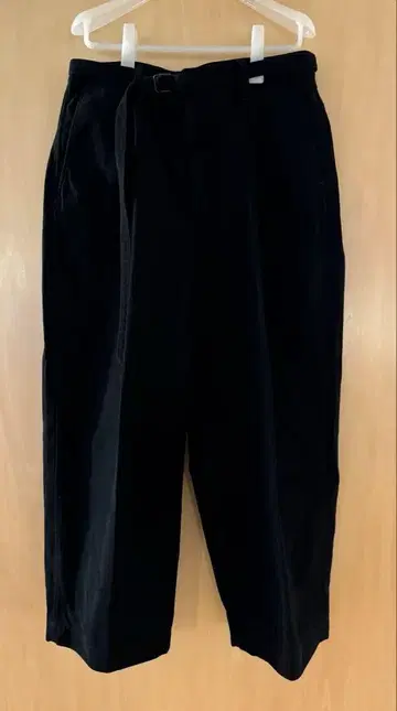 blurhms Brushed Twill Belted Trousers