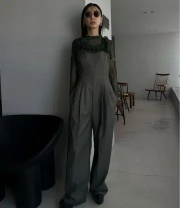 새상품 AMERI ] 아메리 MEDI 2WAY FRILL ROMPERS