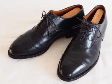 Alden 907 Black Straight tip dress shoe