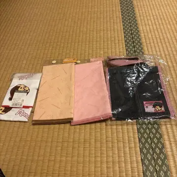 몬치치 런치 크로스 세트