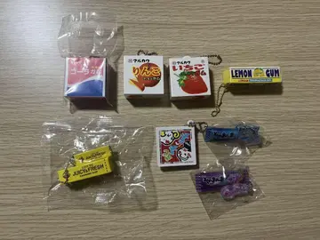 가챠가챠 껌 종류 8개 묶음 판매