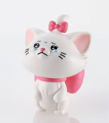 울지 않아 마리, 피글렛 피규어