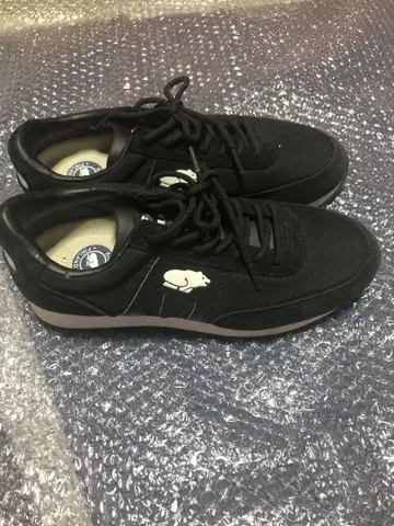 KARHU 에어쿠션 스니커즈 블랙