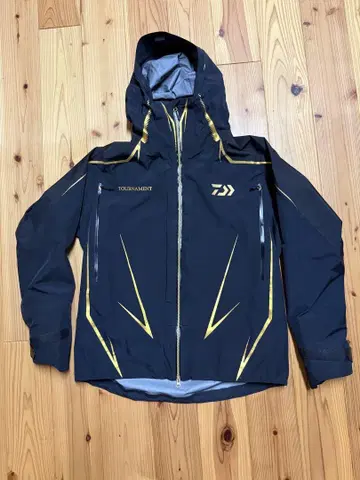 Daiwa 토너먼트 DR 1023 T 레인수트