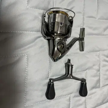 스풀은 C3000S SHIMANO 시마노 19 스텔라 C3000SDH