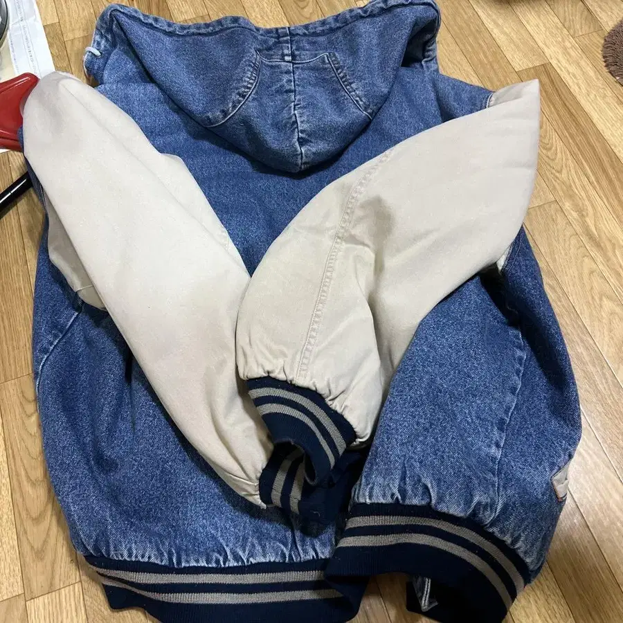 4번째 상품 이미지