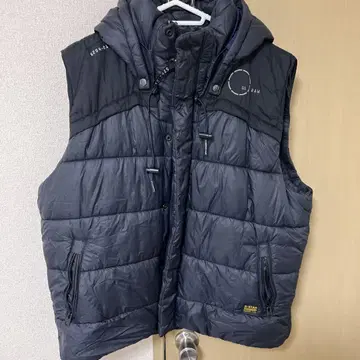 G-Star RAW 후드 부착 다운 베스트 5204-01