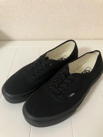 새상품 VANS 어센틱 26cm