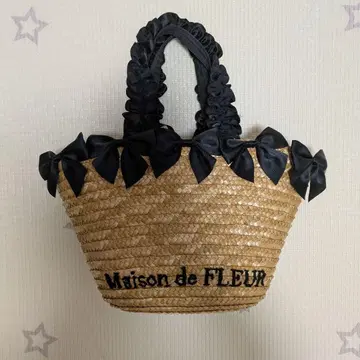 Maison de FLEUR 바스켓백