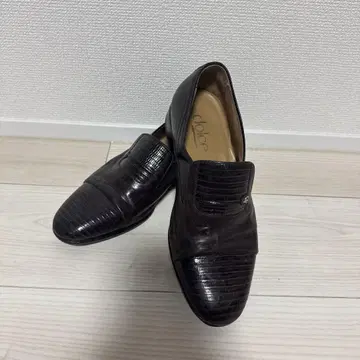 다크 브라운 크로커다일풍 슬립온