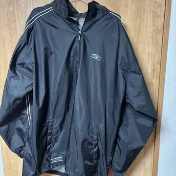 Umbro XL 블랙 나일론 재킷