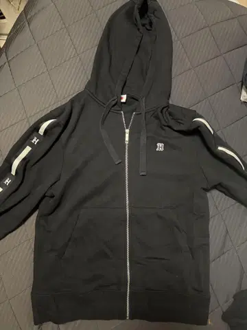 Tommy Hilfiger 풀 집업 후드티 블랙
