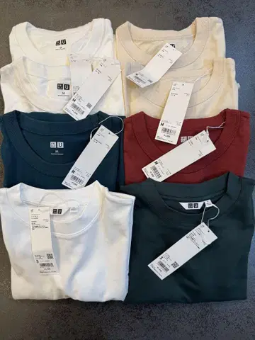 새상품 UNIQLO U 티셔츠 일괄 세트