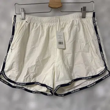 64 TORY SPORT 화이트 숏팬츠 테니스