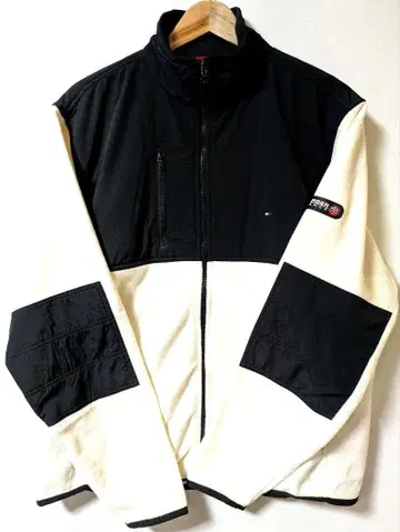 TOMMY HILFIGER 플리스 재킷 L 사이즈