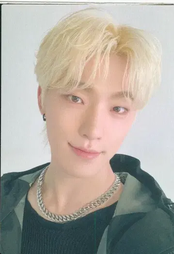 SEVENTEEN DINO 2023 FOLLOW to JAPAN 104