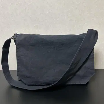 [단종] 카구야마 가방 빨간 녹 염색 캔버스 숄더백(L) 네이비