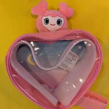 TWICE LOVELYS 뿅!큥 바디백 ~GiGO 한정판~ 모모