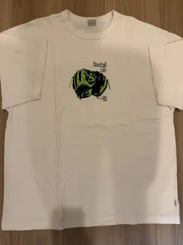 keboz GGS S/S TEE 화이트