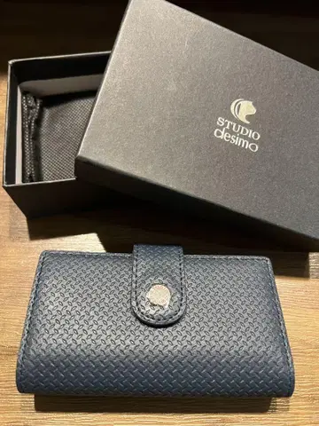 새상품 / STUDIO desimo 네이비 키케이스