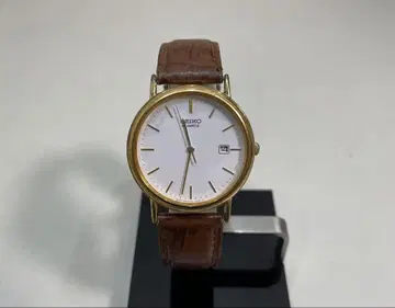 SEIKO 7N22-8A00 손목시계