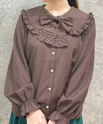 axes femme 핀턱 리본 둥근 카라 블라우스 실물 사진 있음