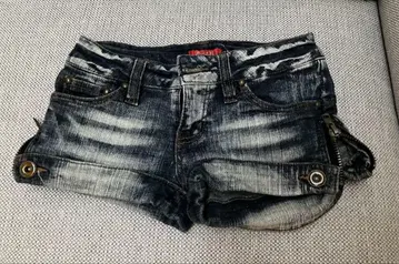데미지 가공 데님 숏팬츠 YS-5310HW