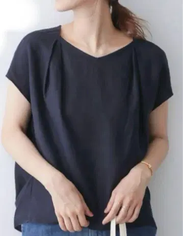 어반 리서치 도어즈 린넨 프렌치 택 블라우스