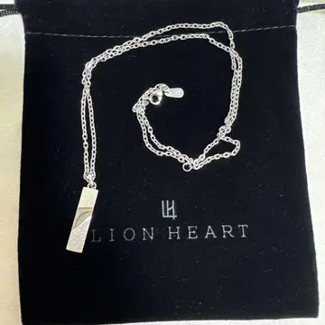 LION HEART 실버 목걸이 바 타입