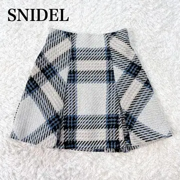 새상품급 스나이델 SNIDEL 플레어 스커트 로빙 체크 미니 스커트