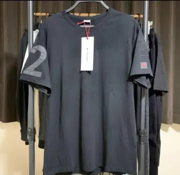 미사용 새상품 ZARA SRPLS 화이트 티셔츠 여성용 티셔츠