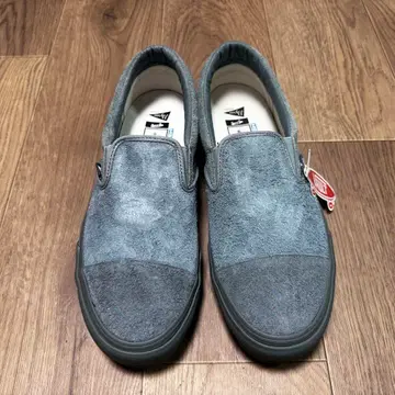 Pilgrim Surf+Supply x Vans Slip-On