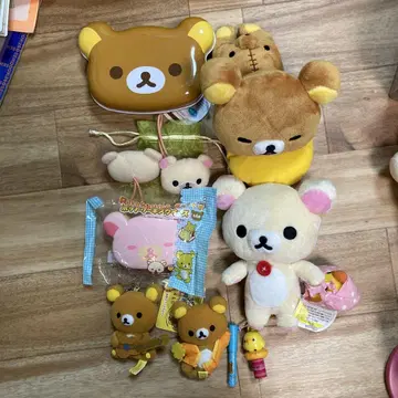 리락쿠마 봉제 인형과 스트랩 세트
