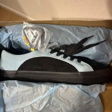 BLUE LUG x Vans Lampin Blk/Lt Blue 27.5