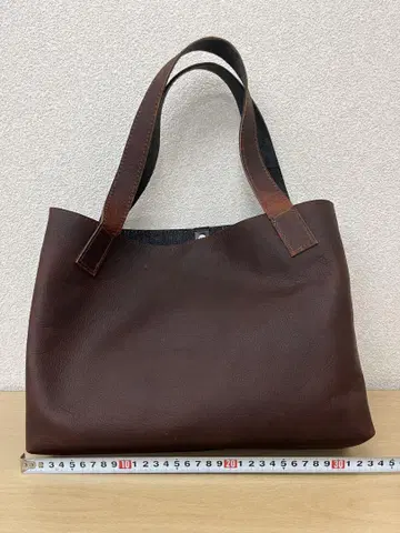 다크 브라운 가죽 토트백 중형